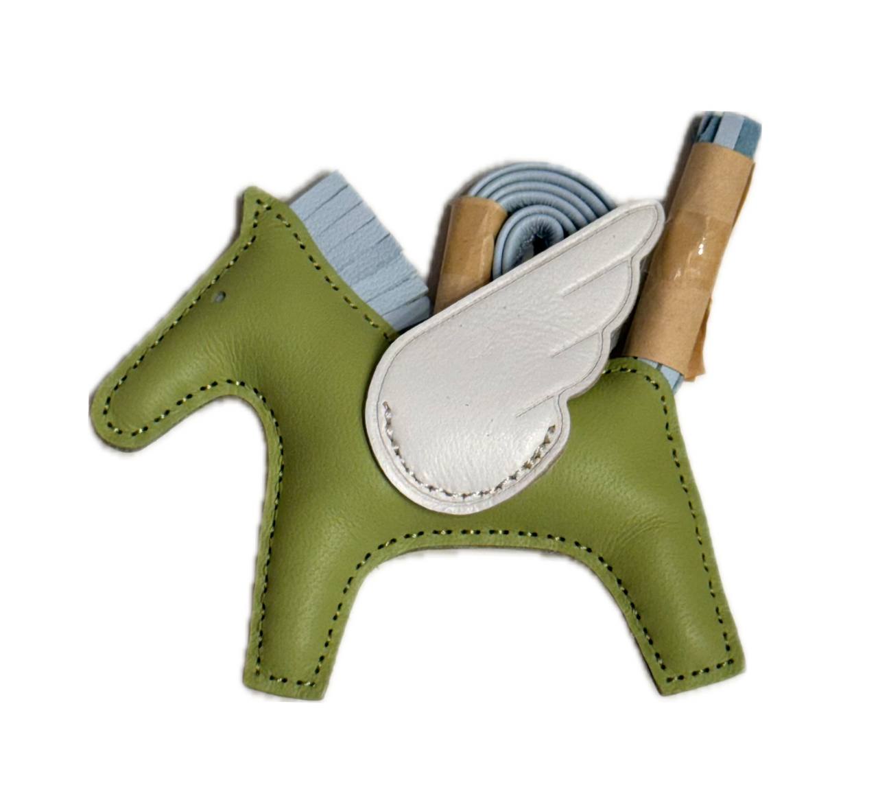 Cheval Charm