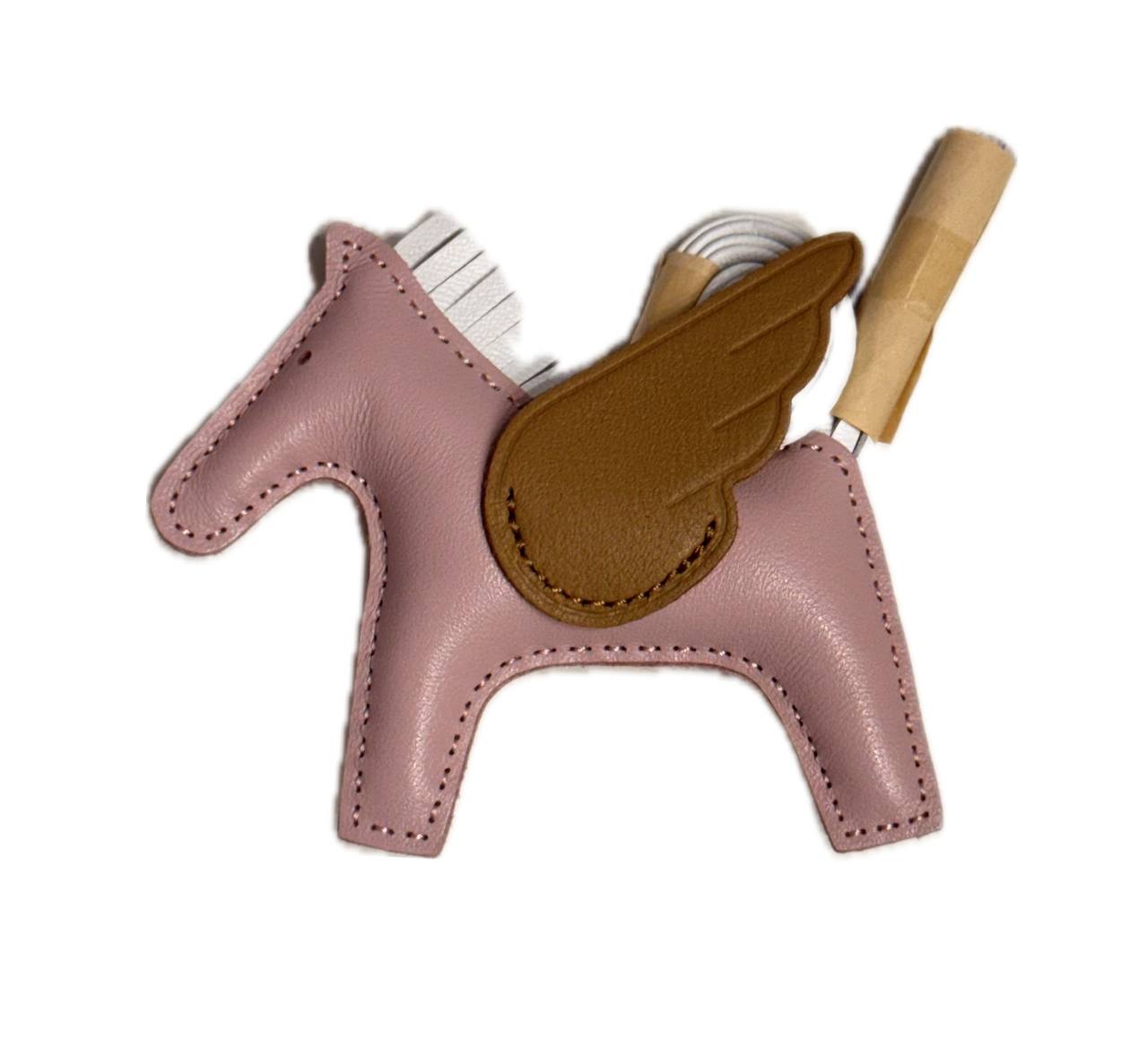 Cheval Charm