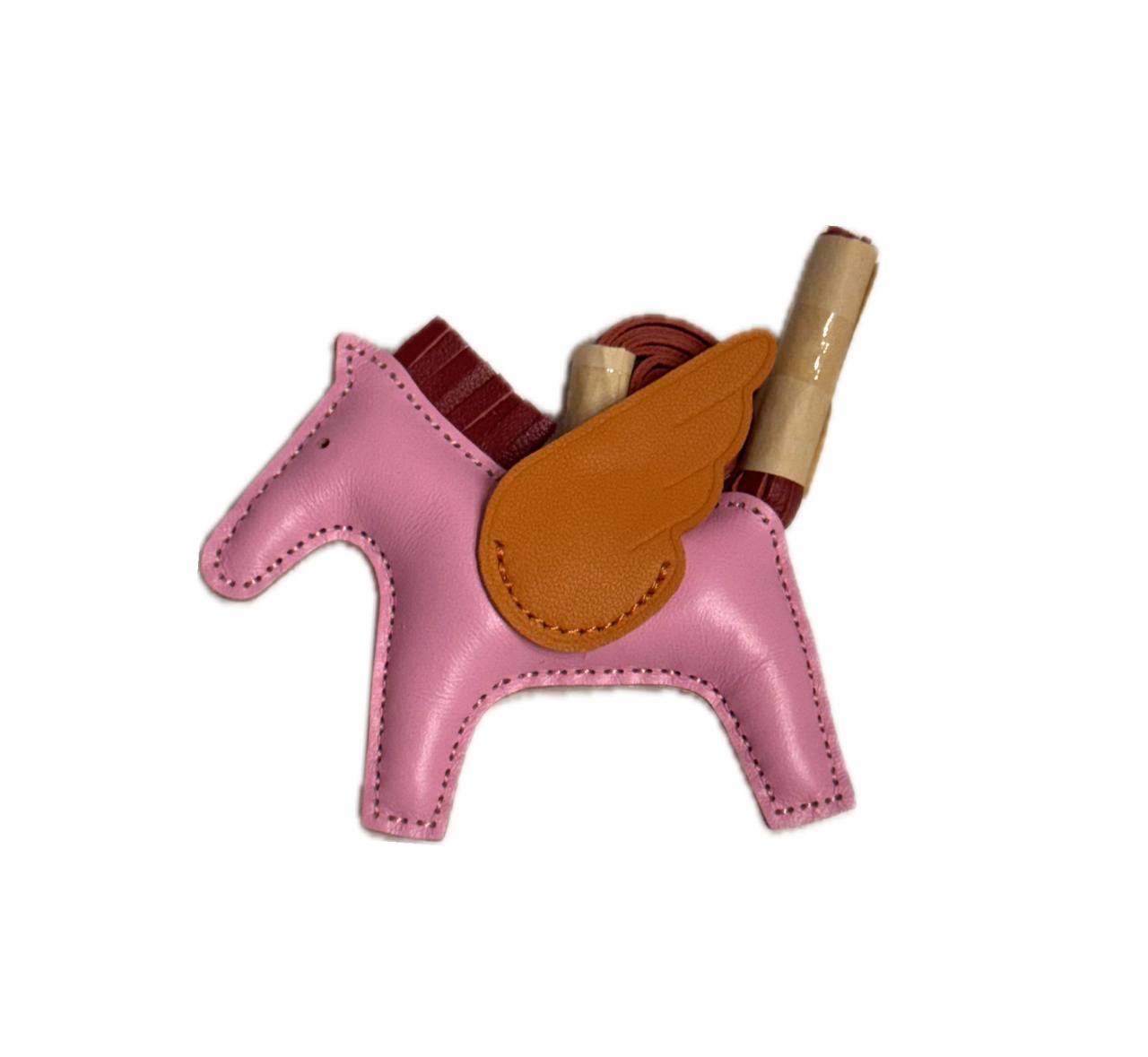 Cheval Charm